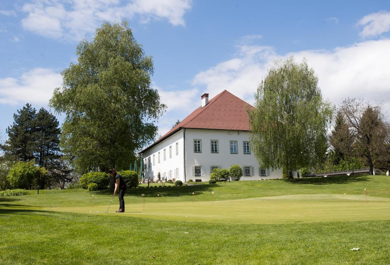 Suiten Schloss Finkenstein Гьодерсдорф Екстер'єр фото